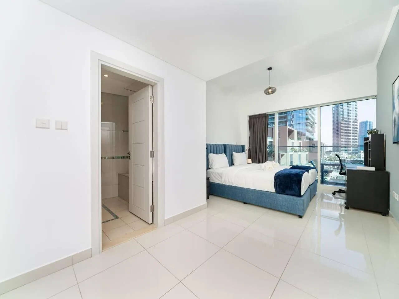 Luxury Damac 2-Bed With Stunning Marina Views Apartment Dubai United Arab Emirates