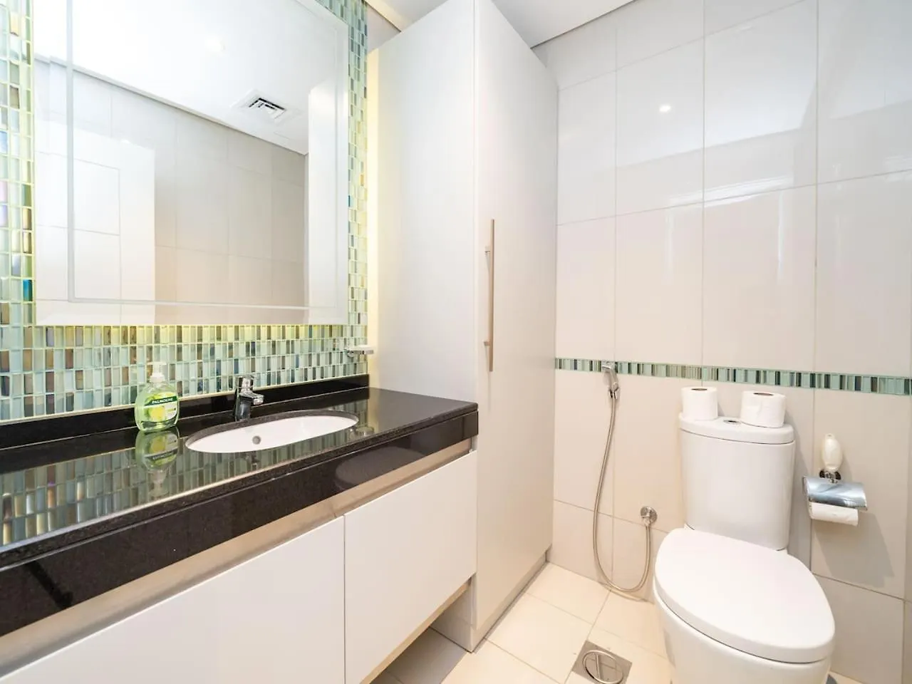 Luxury Damac 2-Bed With Stunning Marina Views Apartment Dubai